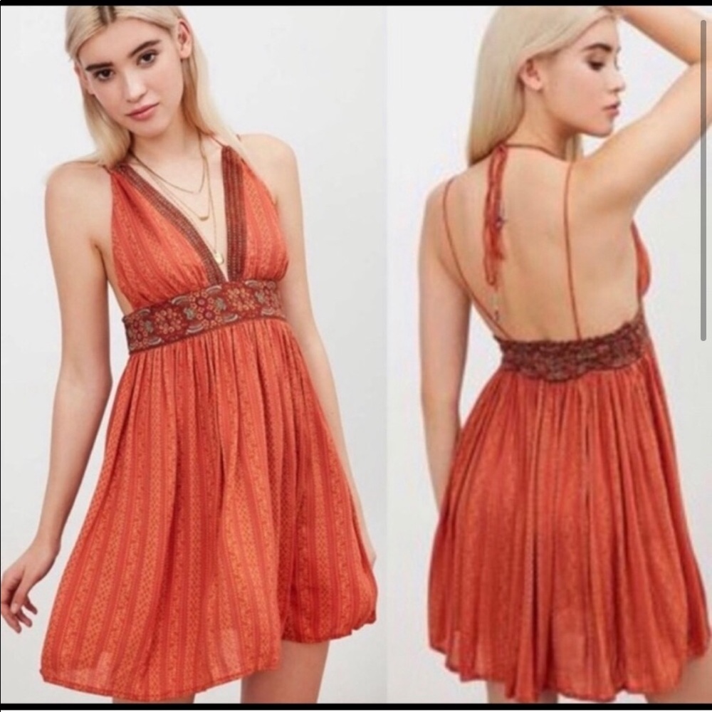 Kimchi Blue - Halter Dress